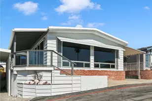 304 Beach Dr, San Clemente, CA 92672 - Photo 2