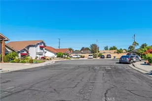 8219 Joshua Cir, Buena Park, CA 90620 - Photo 42
