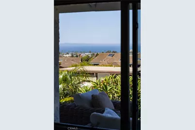 3 White Water Drive, Corona del Mar, CA 92625 - Photo 2