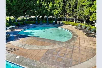 27 Ohio, Irvine, CA 92606 - Photo 52