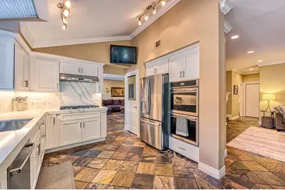 1 Saint Elias, Rancho Santa Margarita, CA 92679 - Photo 8