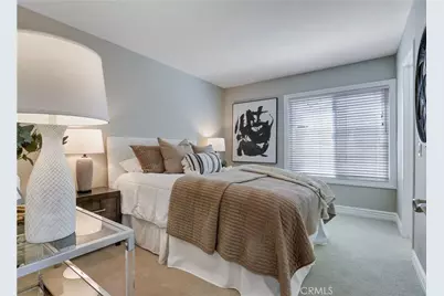 27181 Corcubion, Mission Viejo, CA 92692 - Photo 18