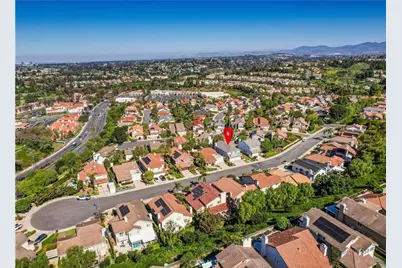 27181 Corcubion, Mission Viejo, CA 92692 - Photo 2