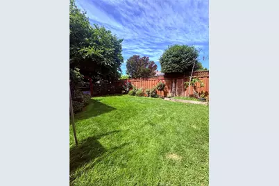 227 Burning Tree Drive, San Jose, CA 95119 - Photo 24