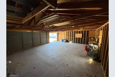 45655 Raigosa, Newberry Springs, CA 92365 - Photo 12