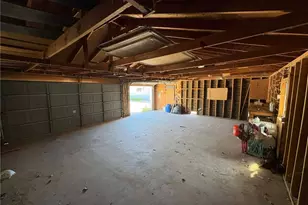 45655 Raigosa, Newberry Springs, CA 92365 - Photo 12