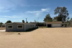 45655 Raigosa, Newberry Springs, CA 92365 - Photo 14