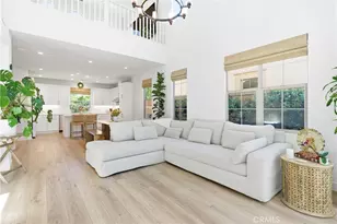 107 Landroute, Irvine, CA 92618 - Photo 8