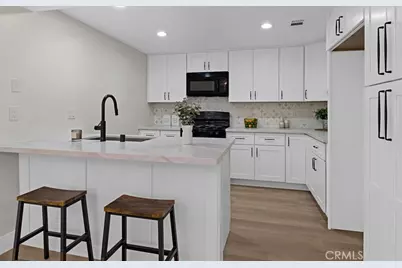 16 Greenfield, Irvine, CA 92614 - Photo 6