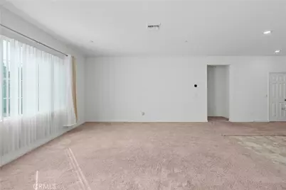 41024 Chambord Drive, Lake Elsinore, CA 92532 - Photo 8