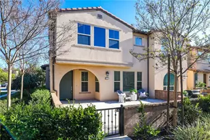 12 Prominence, Lake Forest, CA 92630 - Photo 2