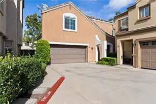 24 Rue De Nicole, Lake Forest, CA 92610 - Photo 2