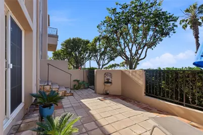 19225 Seabrook, Huntington Beach, CA 92648 - Photo 8