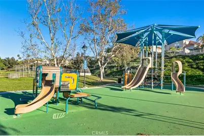 21 Agia, Laguna Niguel, CA 92677 - Photo 32