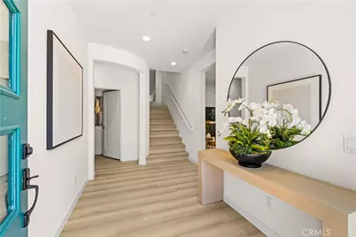 114 Cultivate, Irvine, CA 92618 - Photo 2