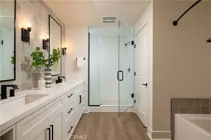 414 Main St, Huntington Beach, CA 92648 - Photo 14