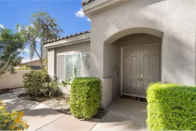 47935 Via Opera, La Quinta, CA 92253 - Photo 2
