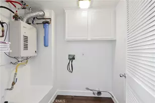 1607 Solvay Aisle, Irvine, CA 92606 - Photo 14