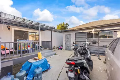 3165 Oakwood Avenue, Lynwood, CA 90262 - Photo 18