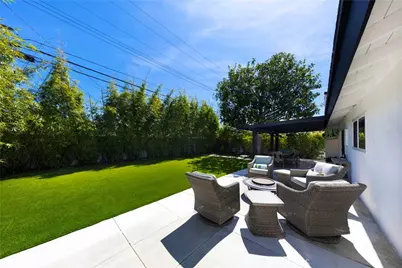 19622 Canberra Ln, Huntington Beach, CA 92646 - Photo 30