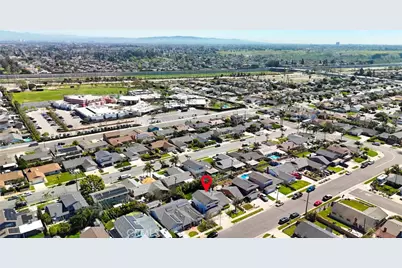 19622 Canberra Ln, Huntington Beach, CA 92646 - Photo 38