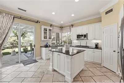 25441 Pacific Hills, Mission Viejo, CA 92692 - Photo 10