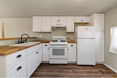 54999 Martinez Trail #20, Yucca Valley, CA 92284 - Photo 2