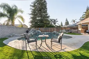 9317 Leslie Deann Ct, Bakersfield, CA 93312 - Photo 8