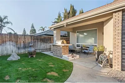 9317 Leslie Deann Court, Bakersfield, CA 93312 - Photo 12