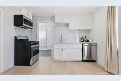 215 N McClay, Santa Ana, CA 92701 - Photo 10