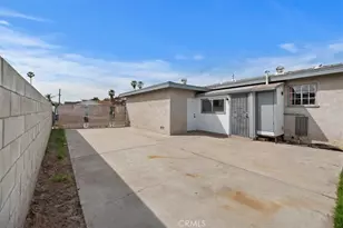333 S Pampas, Rialto, CA 92376 - Photo 38