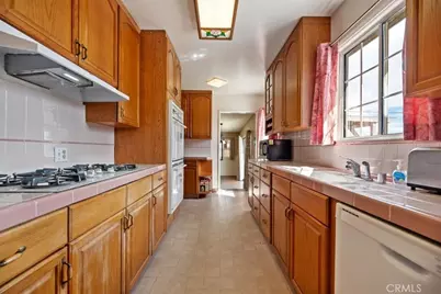 333 S Pampas, Rialto, CA 92376 - Photo 12