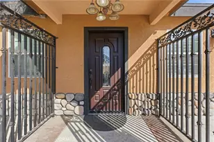 6317 Scenic Way, Bakersfield, CA 93309 - Photo 4
