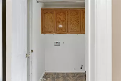 6317 Scenic Way, Bakersfield, CA 93309 - Photo 34