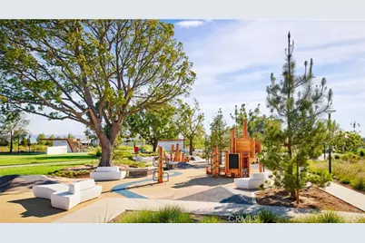 924 Chinon, Irvine, CA 92618 - Photo 32