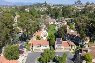 26755 Dulcinea, Mission Viejo, CA 92691 - Photo 2