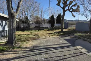 7363 Sage, Yucca Valley, CA 92284 - Photo 2