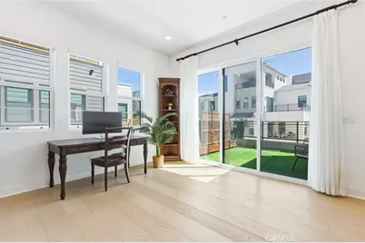 118 Yugen, Irvine, CA 92618 - Photo 16