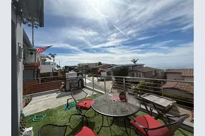 988 Acapulco, Laguna Beach, CA 92651 - Photo 12