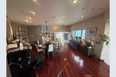 988 Acapulco, Laguna Beach, CA 92651 - Photo 10