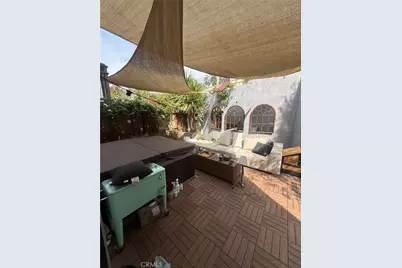 988 Acapulco, Laguna Beach, CA 92651 - Photo 16