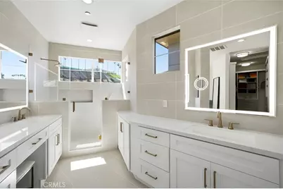 12840 S Seaglass Circle, Los Angeles, CA 90094 - Photo 28