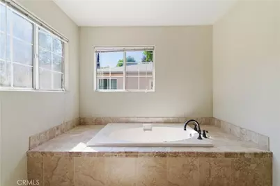 15000 Hamlin Street, Van Nuys, CA 91411 - Photo 42