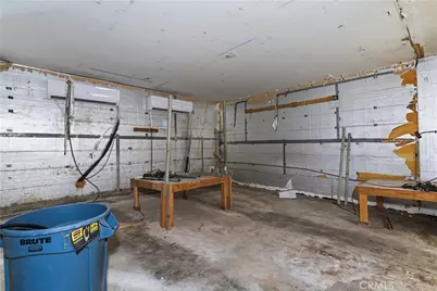 15000 Hamlin Street, Van Nuys, CA 91411 - Photo 44