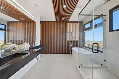 5108 Gordon Lane, San Diego, CA 92109 - Photo 10