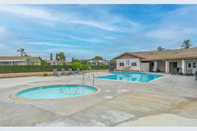 112 Crow, Fountain Valley, CA 92708 - Photo 32