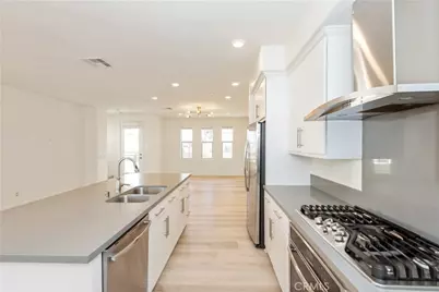 150 Fixie, Irvine, CA 92618 - Photo 10