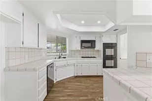 3205 Flintridge, Bakersfield, CA 93306 - Photo 12