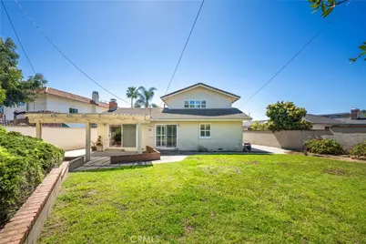 1135 Catalina Ave., Seal Beach, CA 90740 - Photo 4
