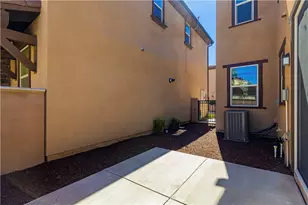 7055 Montecito, Eastvale, CA 92880 - Photo 30